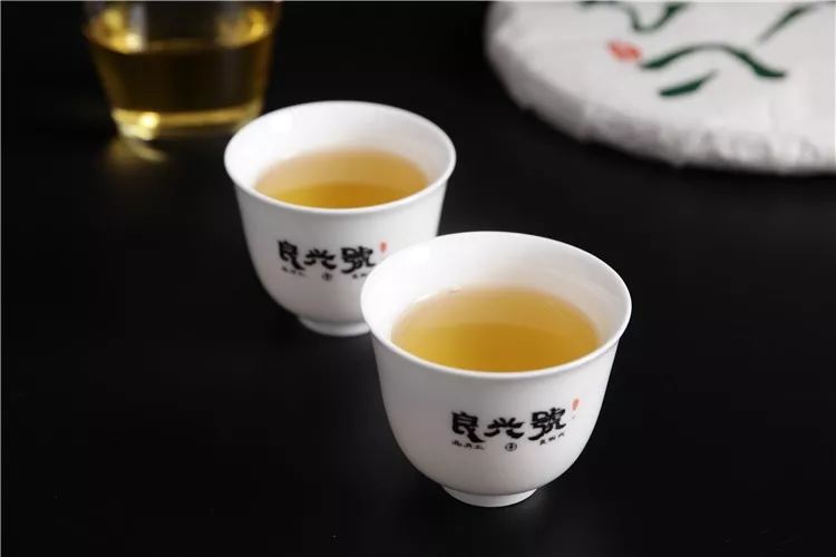 【火狐电竞】法库秋归白鹤:“一对夫妇带一个孩”者居多(图3) 火狐电竞平台