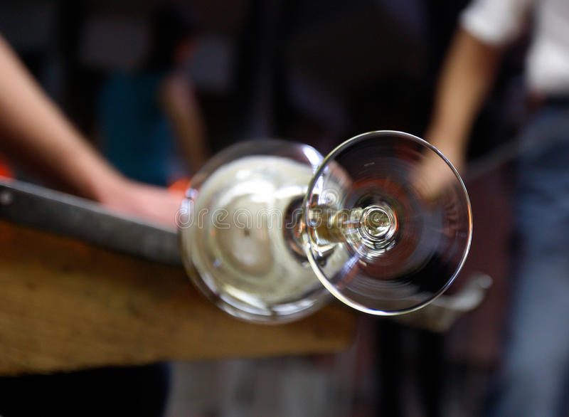 调查发现老年求美者整形更理性【火狐电竞】(图3) 火狐电竞平台