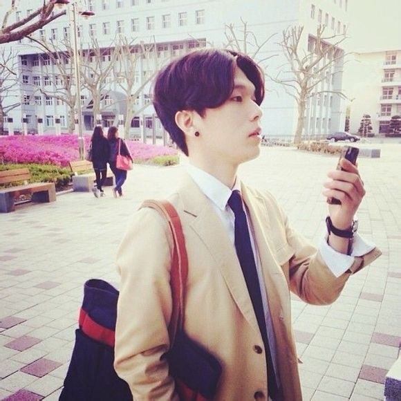 林峯承认与张馨月出游东京!旅行很愉快会专注于工作-火狐电竞官网(图3) 火狐电竞平台