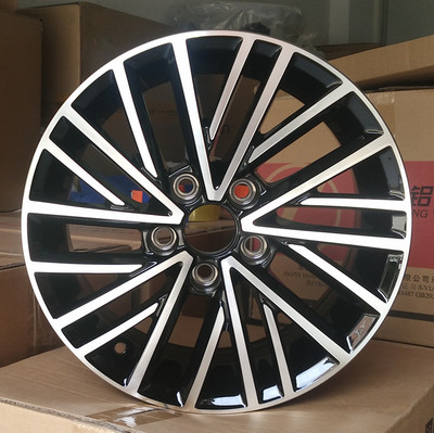 “火狐电竞官网”感动!CL与朴春应援达拉新电影 达拉晒合影:我的爱(图2) 火狐电竞平台