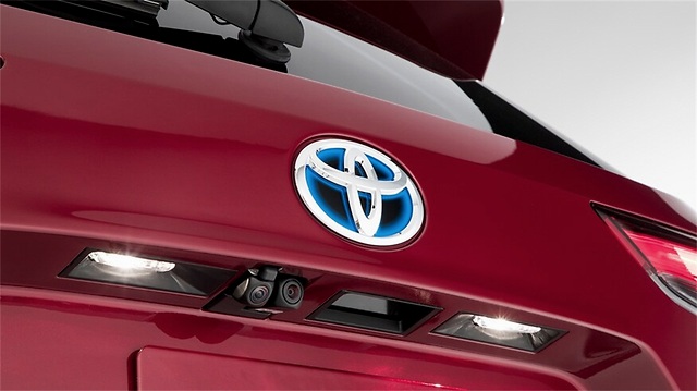 “海峡论坛”晚会开幕 刘媛媛巫启贤唱响俩岸情_火狐电竞官网(图3) 火狐电竞官网